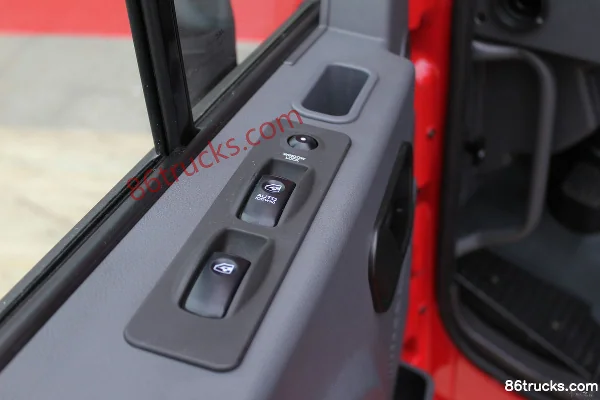 JAC Gallop KX Heavy Truck 270 hp 8X4(12 wheels) 9.5m Semi-Sleeper Flatbed Cargo Truck Cab (3) | 86Trucks