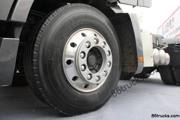 Beiben V3 Heavy Truck 375 hp 6X4(10 wheels) tractor truck Chassis (2) | 86Trucks