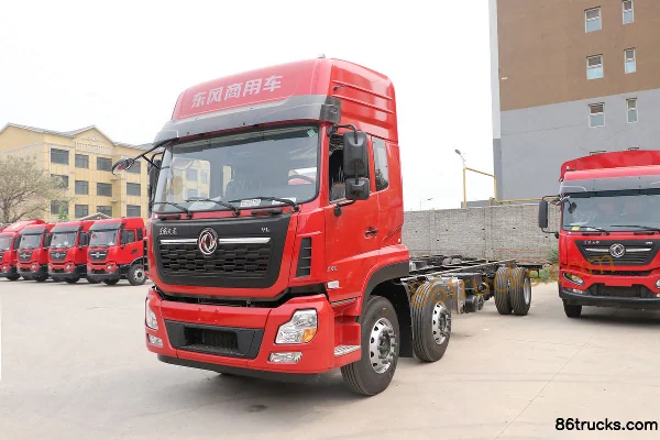 Dongfeng Commercial Vehicle Tianlong VL Heavy Truck 245 hp 6X2(8 wheels) 9.6m Flatbed Cargo Truck Exterior (3) | 86Trucks
