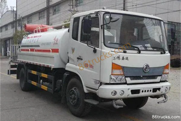 Dongfeng 170hp 4X2(6 wheels) multi-function dust suppression truck Exterior