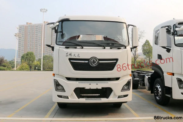 Dongfeng Commercial Vehicle Tianlong KL 245hp 6X4(10 wheels) Green Spraying Truck (Jiulong Brand) Exterior