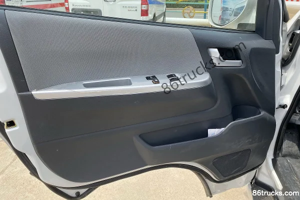 Foton utilitaire Fengjing G7 160 ch 4X2(6 roues) camion frigorifique 3,06 m Cabine (2) | 86Trucks