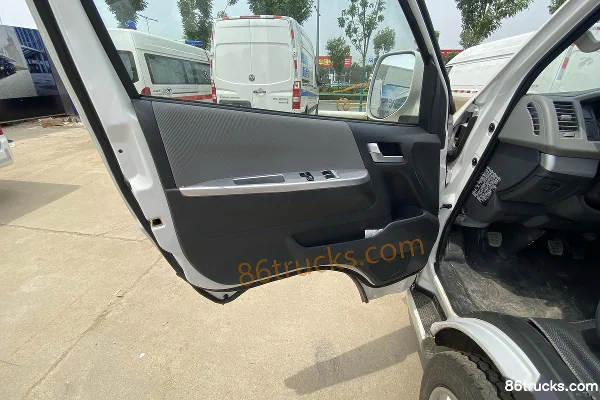 Foton utilitaire Fengjing G7 160 ch 4X2(6 roues) camion frigorifique 3,06 m Cabine (1) | 86Trucks