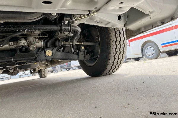 Foton utilitaire Fengjing G7 160 ch 4X2(6 roues) camion frigorifique 3,06 m Châssis (3) | 86Trucks