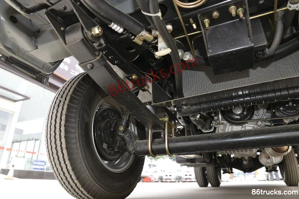 Beiqi Heibao Xingyun G6 1.5L 116hp 4X2(6 wheels) Gasoline 3m Semi-Cab Flatbed Mini Truck (China VI) Chassis (2) | 86Trucks