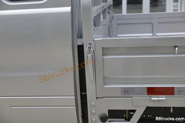 Beiqi Heibao Xingyun G6 1.5L 116hp 4X2(6 wheels) Gasoline 3m Semi-Cab Flatbed Mini Truck (China VI) Body (2) | 86Trucks