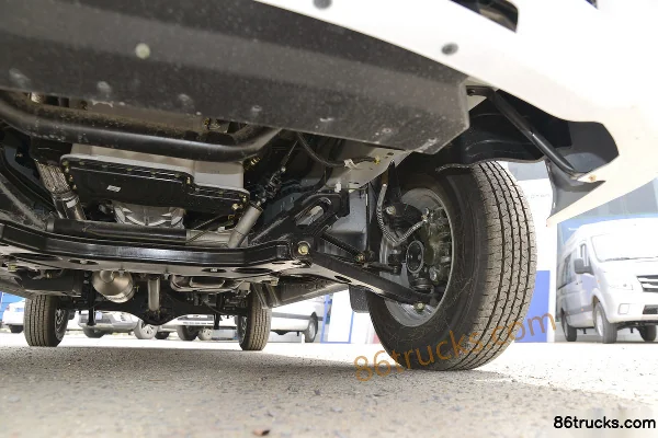 Foton utilitaire Tuyano E 110 ch 4X2(6 roues) camion frigorifique Châssis (3) | 86Trucks