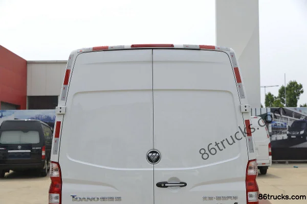 Foton Commercial Vehicle Tuyano E5 2019 Model 110hp 2.8T Diesel 3-Seat Short Wheelbase Enclosed Van Cargo Box (1) | 86Trucks