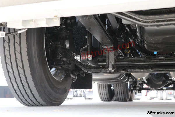 Sinotruk Weilong HV5 tracteur routier européen haut de gamme 520 ch 6X4(10 roues) AMT automatique Châssis (2) | 86Trucks