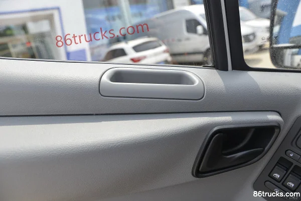 Foton Tuyano E 2019 110 ch 2.5T diesel empattement long 7 places fourgonnette Cabine (2) | 86Trucks