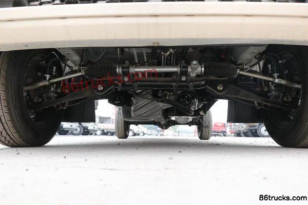 NanJun Ruishuai C Series Flagship Edition 1.5L 112hp 4X2(6 wheels) gasoline 2.415m double-row van micro truck (China VI) Chassis (1) | 86Tru
