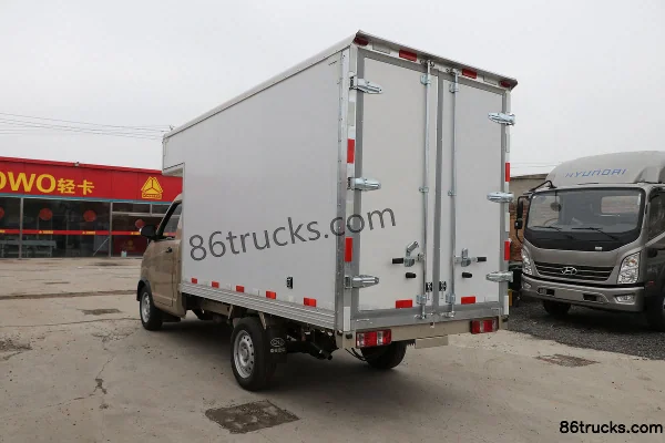 NanJun Ruishuai C Series Flagship Edition 1.5L 112hp 4X2(6 wheels) gasoline 2.415m double-row van micro truck (China VI) Body (2) | 86Trucks