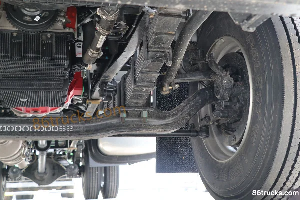 Foton Auman R Series 190hp 4X2(6 wheels) 6.8m Flatbed Cargo Truck (China VI) Chassis (3) | 86Trucks