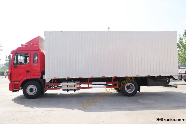 JAC Gallop K5X Medium Truck 200 hp 4X2(6 wheels) 7.8m Half Row Wing Opening Box Cargo Truck Body (2) | 86Trucks