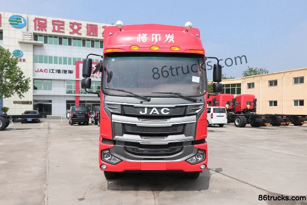 JAC Gallop A5L Medium Truck Kirin Edition 220hp 4X2(6 wheels) 6.8m stake truck Exterior (2) | 86Trucks