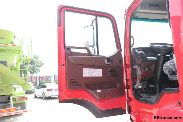 JAC Gallop A5L Medium Truck Kirin Edition 220hp 4X2(6 wheels) 6.8m stake truck Cab (1) | 86Trucks