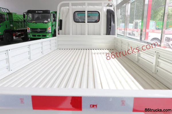Dayun New Aopuli 150hp 4X2(6 wheels) 4.12m Single Row Flatbed Light Truck (4T Rear Axle) Body (1) | 86Trucks