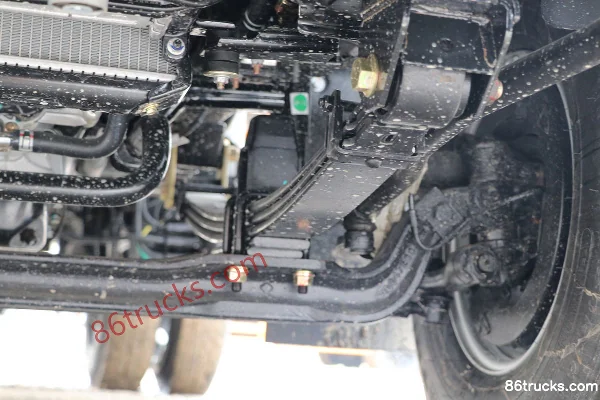 JMC Kaiyun Strong Edition Light Load Standard 129 hp 4X2(6 wheels) 4.08m Single Row Van Truck (Wide Body) Chassis (3) | 86Trucks