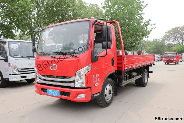Yuejin Chaoyue C300-33 120 hp 4X2(6 wheels) 4.2m Single Row Flatbed Light Truck Exterior (3) | 86Trucks