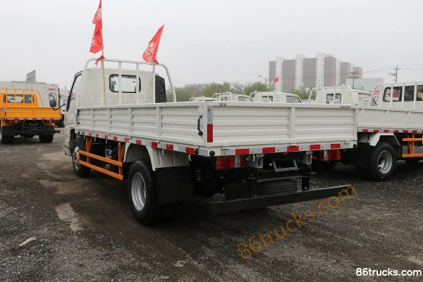 JMC New Shunda Narrow Body 116hp 4X2(6 wheels) 4.22m single row flatbed light truck (China VI) (1) | 86Trucks