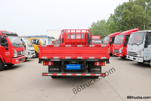 Yuejin Chaoyue C300-33 120 hp 4X2(6 wheels) 4.2m Single Row Flatbed Light Truck Body (3) | 86Trucks