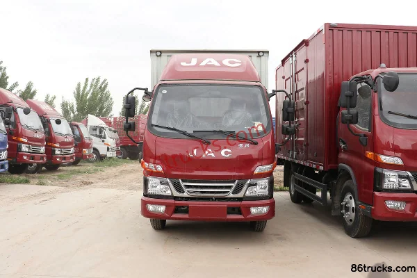 JAC Junling V3 109 ch 4X2(6 roues) camion léger fourgon à cabine simple 4,15 m Extérieur (2) | 86Trucks