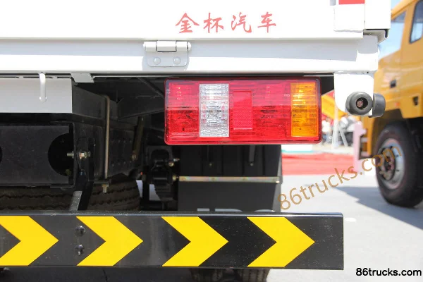 Jinbei Lingchi 95 ch 4X2(6 roues) camion plateau léger cabine simple 4,25 m Châssis (3) | 86Trucks