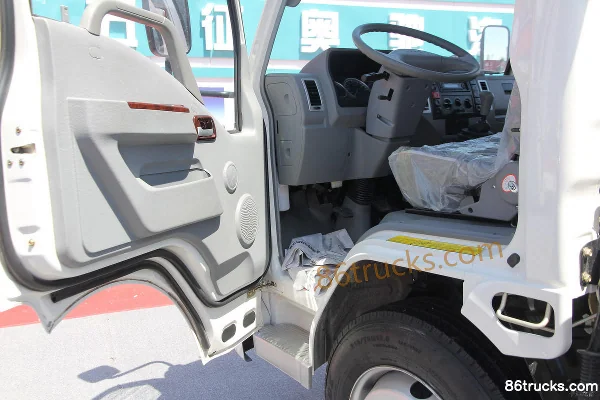 Jinbei Lingqi 78 ch 4X2(6 roues) camion léger plateau cabine simple 3,3 m (2) | 86Trucks