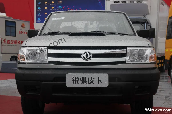 Zhengzhou Nissan Dongfeng Ruichi Luxury Edition 2011 Model 2WD 3.0L Diesel Double Cab Pickup (2) | 86Trucks
