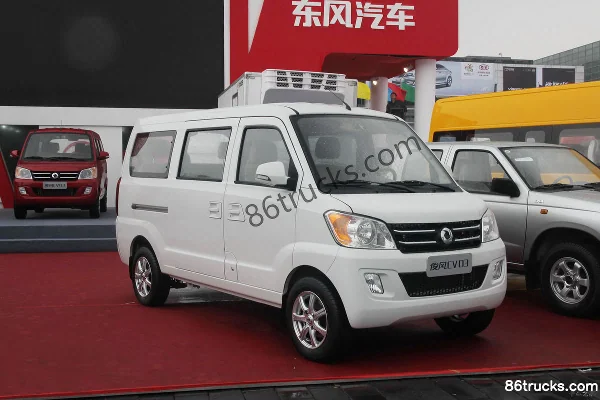 Dongfeng Junfeng CV03 88 ch 1.3L fourgon (blanc) Extérieur (2) | 86Trucks
