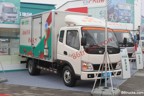 Feidi D3 Series 116 hp 4X2(6 wheels) 3.8m Semi-row Van Light Truck Exterior (2) | 86Trucks