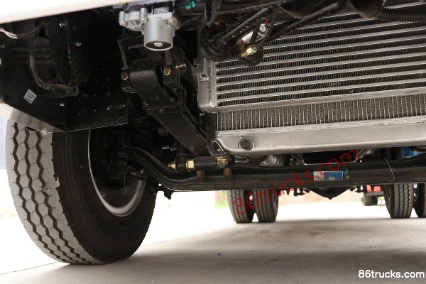SHACMAN Commercial Vehicle Xuande X9 143 hp 4X2(6 wheels) 4.15m single-row flatbed light truck Chassis (2) | 86Trucks