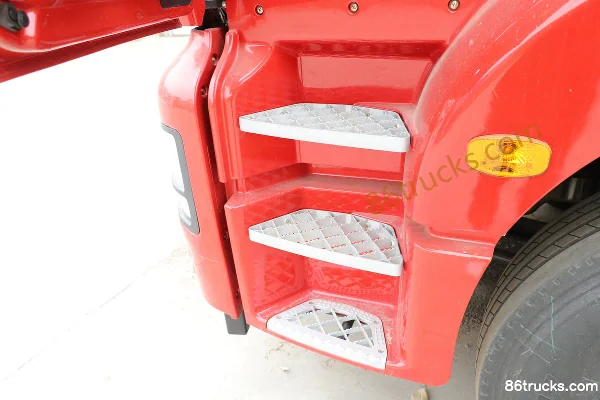 SHACMAN Commercial Vehicle Xuande X3 Lightweight Edition 420 hp 6X4(10 wheels) Tractor Truck Cab (3) | 86Trucks