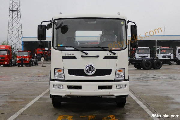 Dongfeng Dongfeng T3 medium truck water sprinkler truck