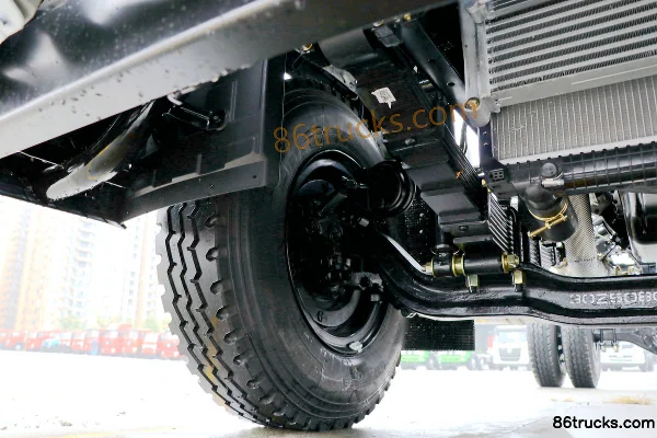 Dongfeng T5 210 ch 4X2(6 roues) camion benne à compaction (marque Juchenwang) Châssis (2) | 86Trucks