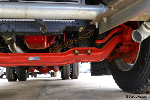 Dongfeng Duolika D9 Édition 20e anniversaire 230 ch 4X2(6 roues) Camion à ordures compacteur (marque Shenhu) Châssis (3) | 86Trucks