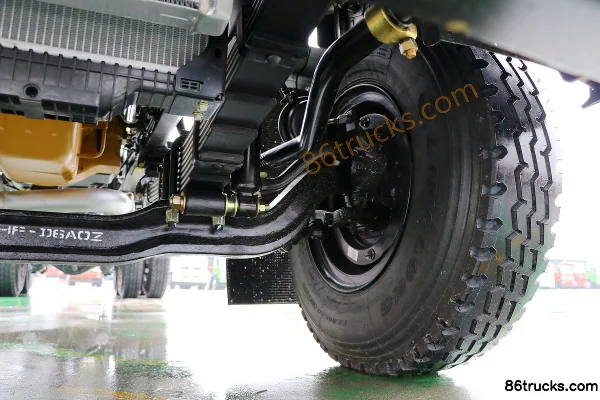 Dongfeng T5 270 ch 6X4(10 roues) camion grue 8,5 m Châssis (3) | 86Trucks