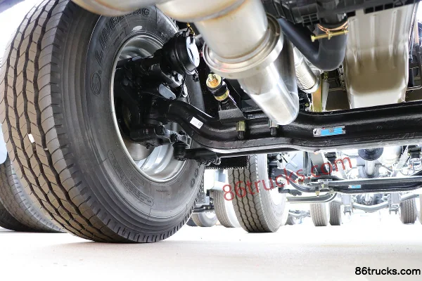 Dongfeng T5 270hp 8X2(10 wheels) 19.9m³ Corrosive Liquid Tanker Truck (Xiyu Brand) Chassis (2) | 86Trucks