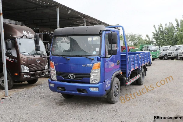 Shifeng Fengchi 87 hp 4X2(6 wheels) 4.09m Single Row Flatbed Light Truck Exterior (3) | 86Trucks