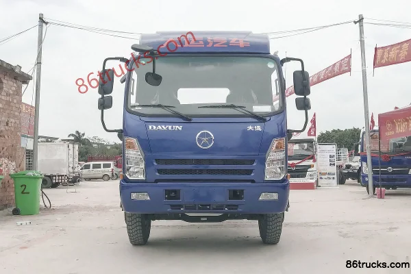 Chengliwei Chengliwei Dayun chassis water sprinkler truck