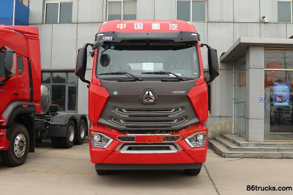 Sinotruk HOWO N7G heavy truck 440 hp 6X4(10 wheels) tractor truck Exterior (2) | 86Trucks