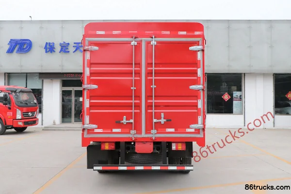 Yuejin Fuyun X300-33 115 hp 4X2(6 wheels) 4.18m single-row cab stake truck Body (3) | 86Trucks