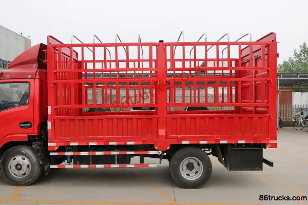 Yuejin Fuyun X300-33 115 hp 4X2(6 wheels) 4.18m single-row cab stake truck Body (1) | 86Trucks