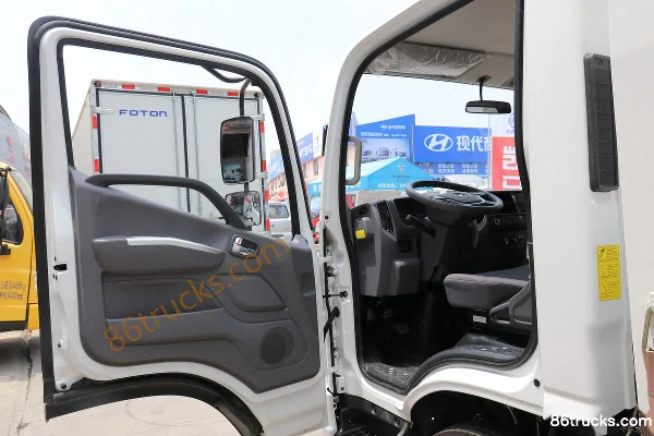 Foton Aoling Xin Jieyun édition jeunesse 130 ch 4X2(6 roues) camion léger plateau 4,17 m monoplace (voie élargie) Cabine (1) | 86Trucks