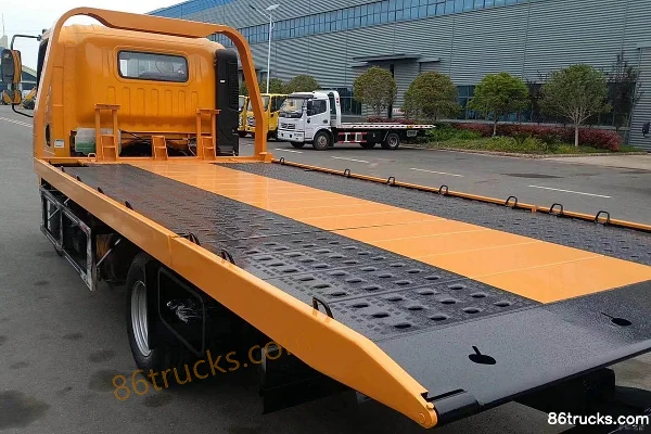 Sinotruk HOWO Hanjiang 116hp 4X2(6 wheels) Wrecker (Jiangte Brand) Exterior (3) | 86Trucks