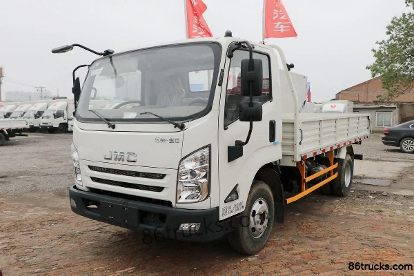JMC Kaiyun Strong Edition Wide Body Standard 129 hp 4X2(6 wheels) 4.08m Single Row Stake Light Truck (China VI) Exterior (3) | 86Trucks