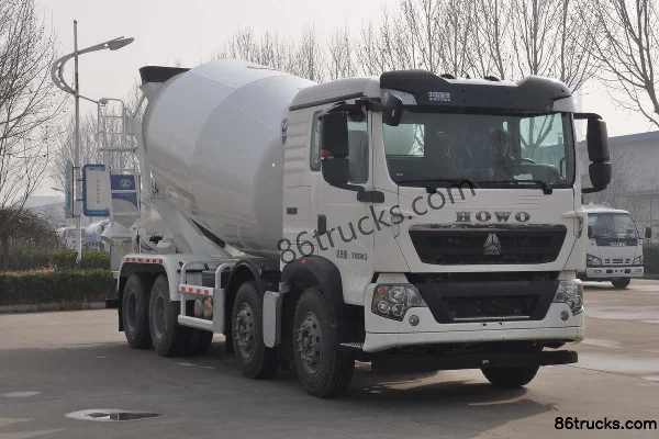 Sinotruk HOWO T5G 340 ch 8X4(12 roues) Camion malaxeur 7,8 m³ (marque Dongyue) Extérieur