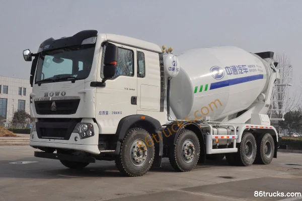 Sinotruk HOWO T5G 340 hp 8X4(12 wheels) 7.8m³ Concrete Mixer Truck (Dongyue Brand) Exterior (2) | 86Trucks