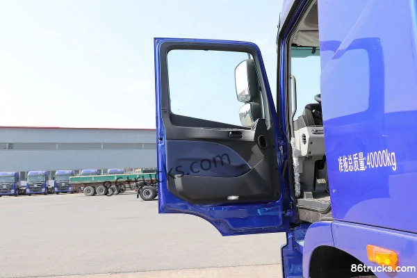 Foton Auman GTL 6 series heavy truck 430 hp 6X4(10 wheels) tractor truck Cab (1) | 86Trucks