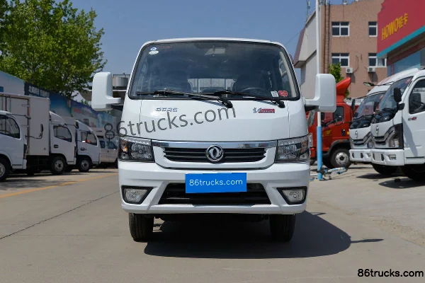 Huatong Huatong Dongfeng chassis garbage truck